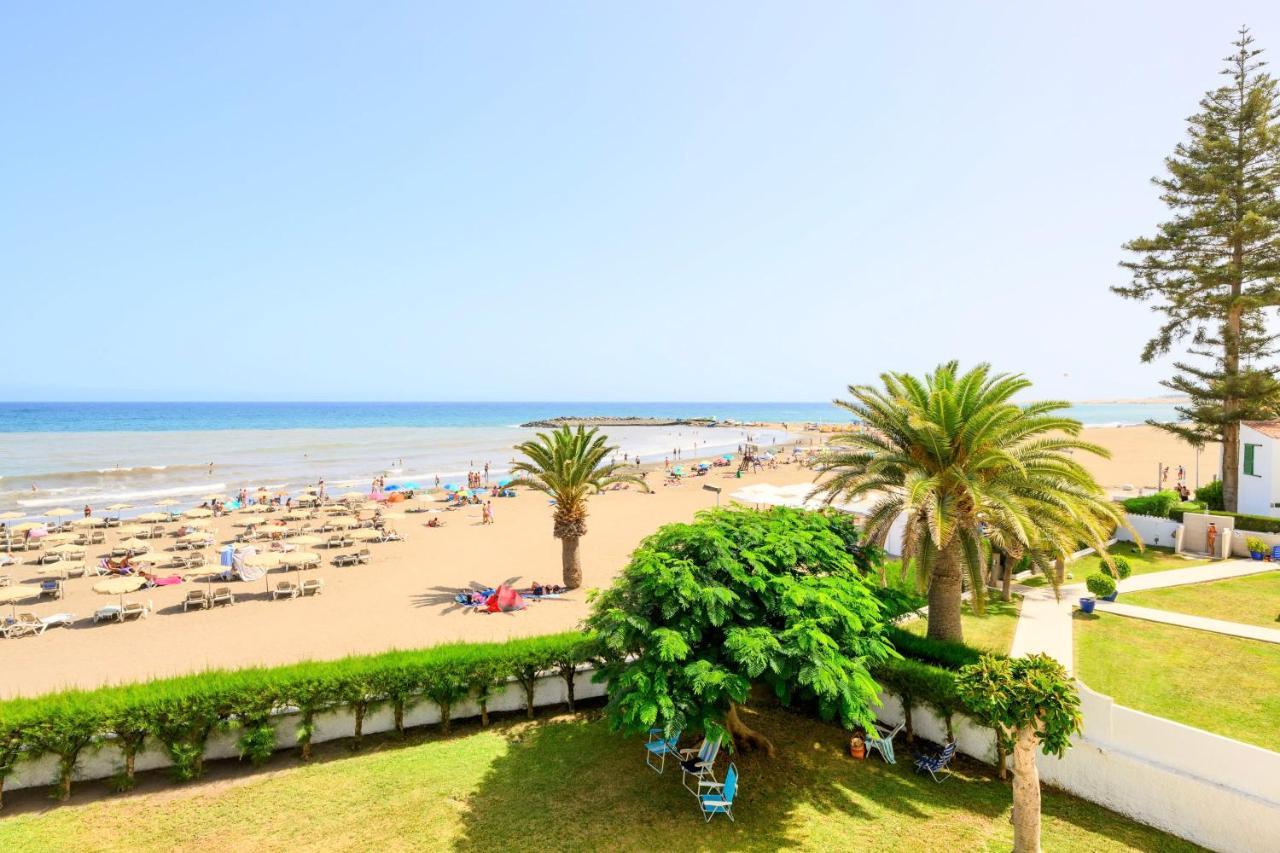 Charming 2 Bedroom Retreat With Beachfront Views San Bartolomé Exteriör bild